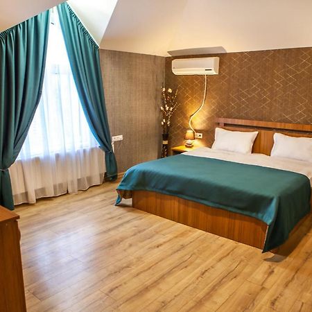 Wine Castle Hotel Tbilisi Exterior foto